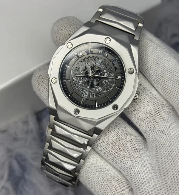 Hublot Watch Diamond Cut – Skeleton blue Dial